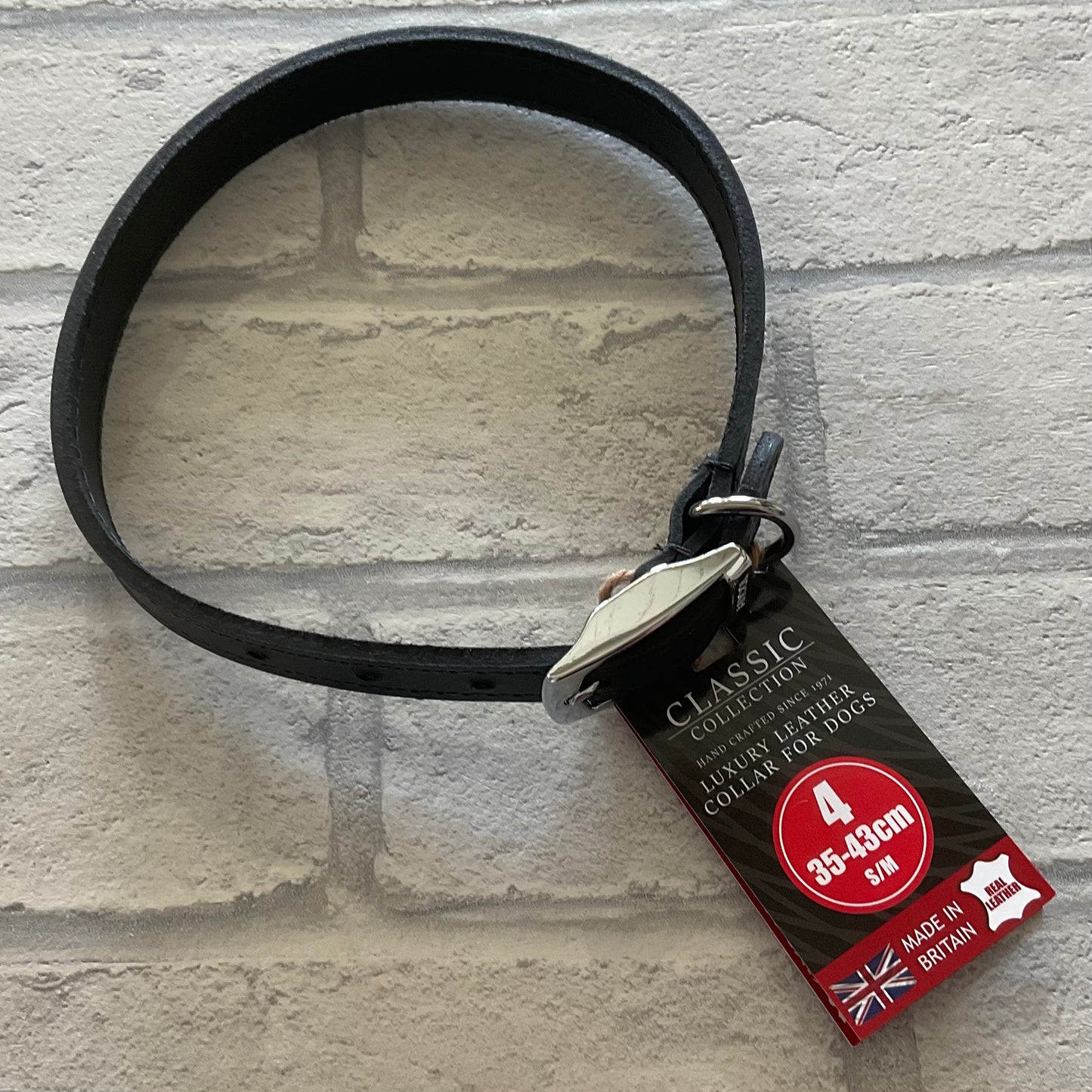 Ancol Black Classic Leather Collar