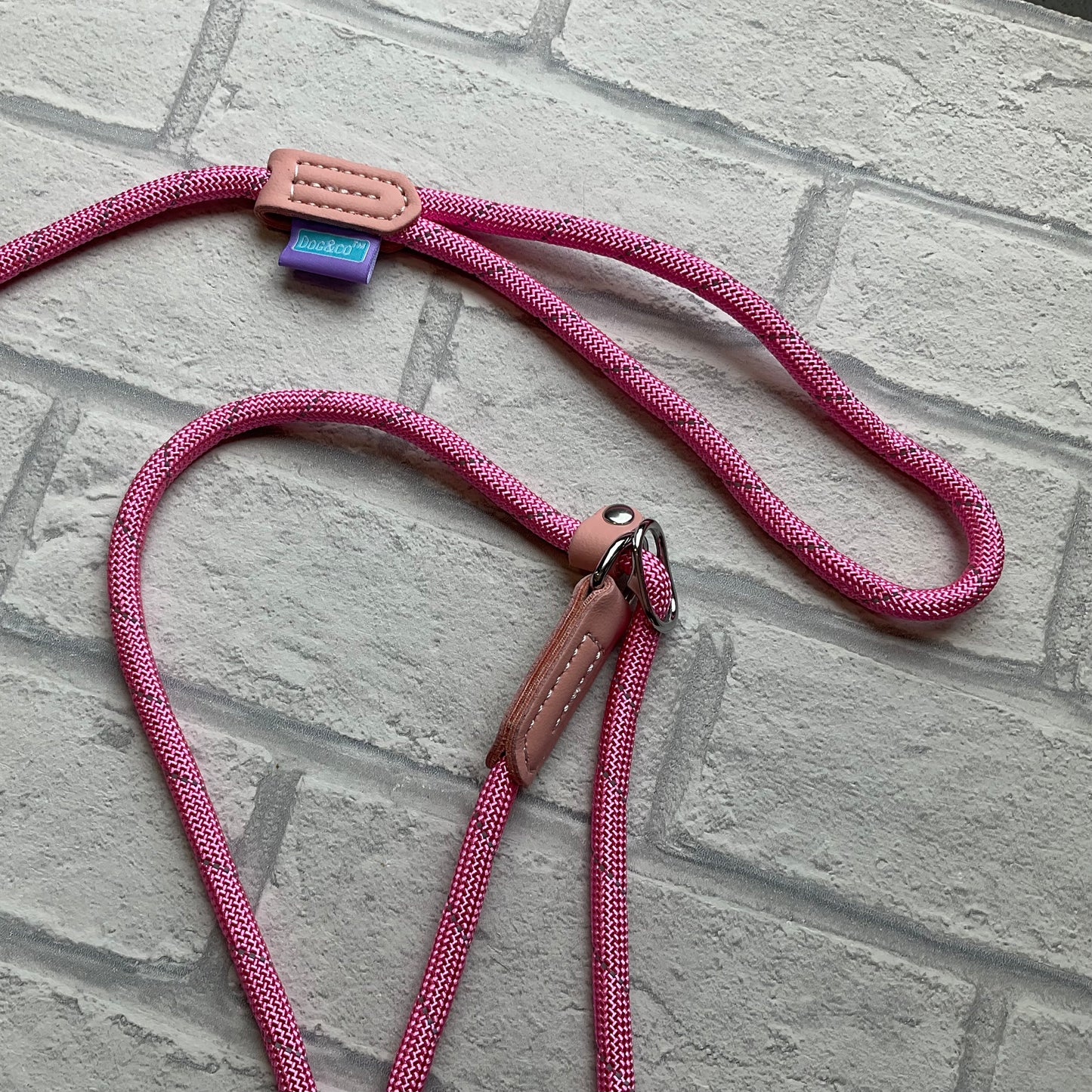 Pink Reflective Slip Lead