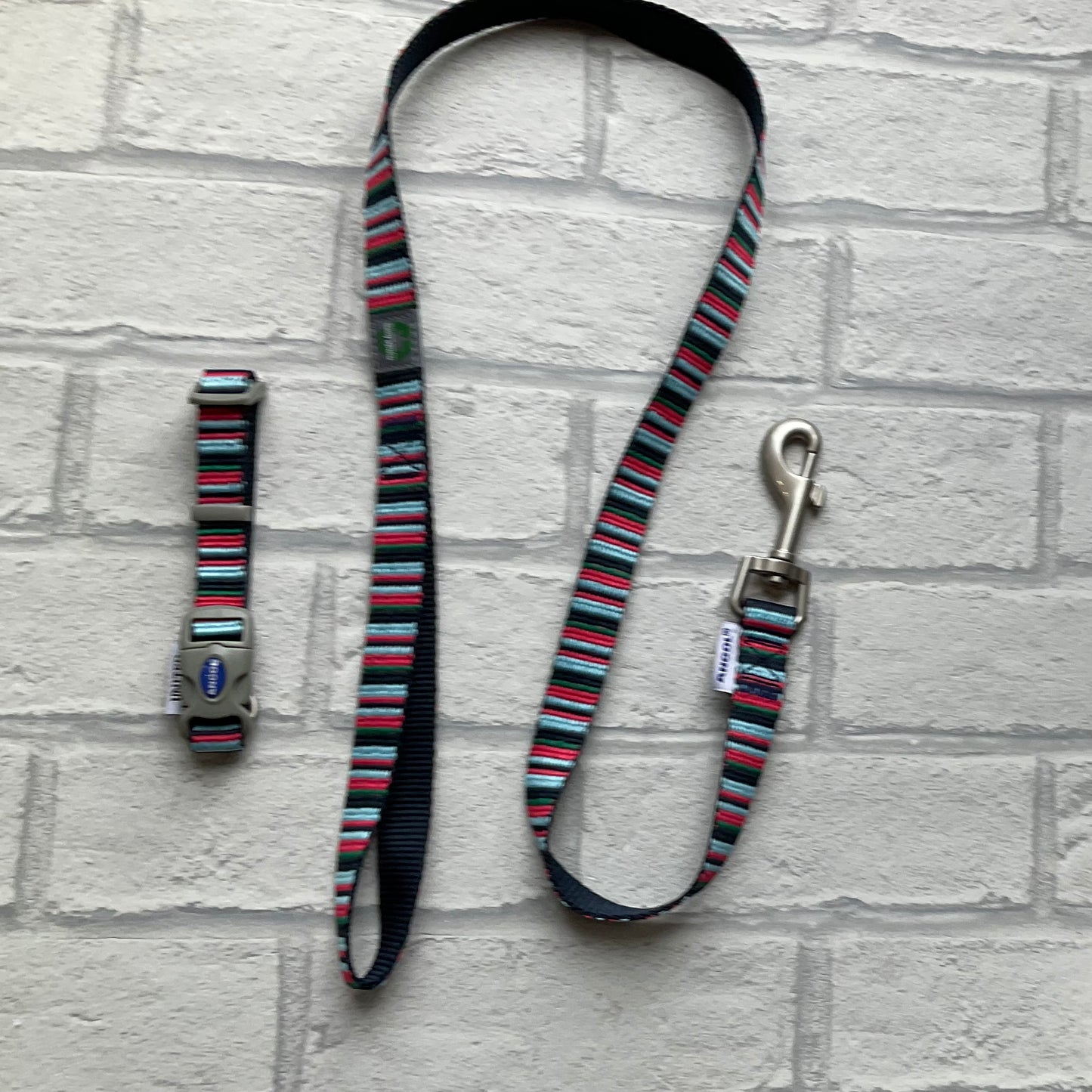Navy Candy Stripe Lead