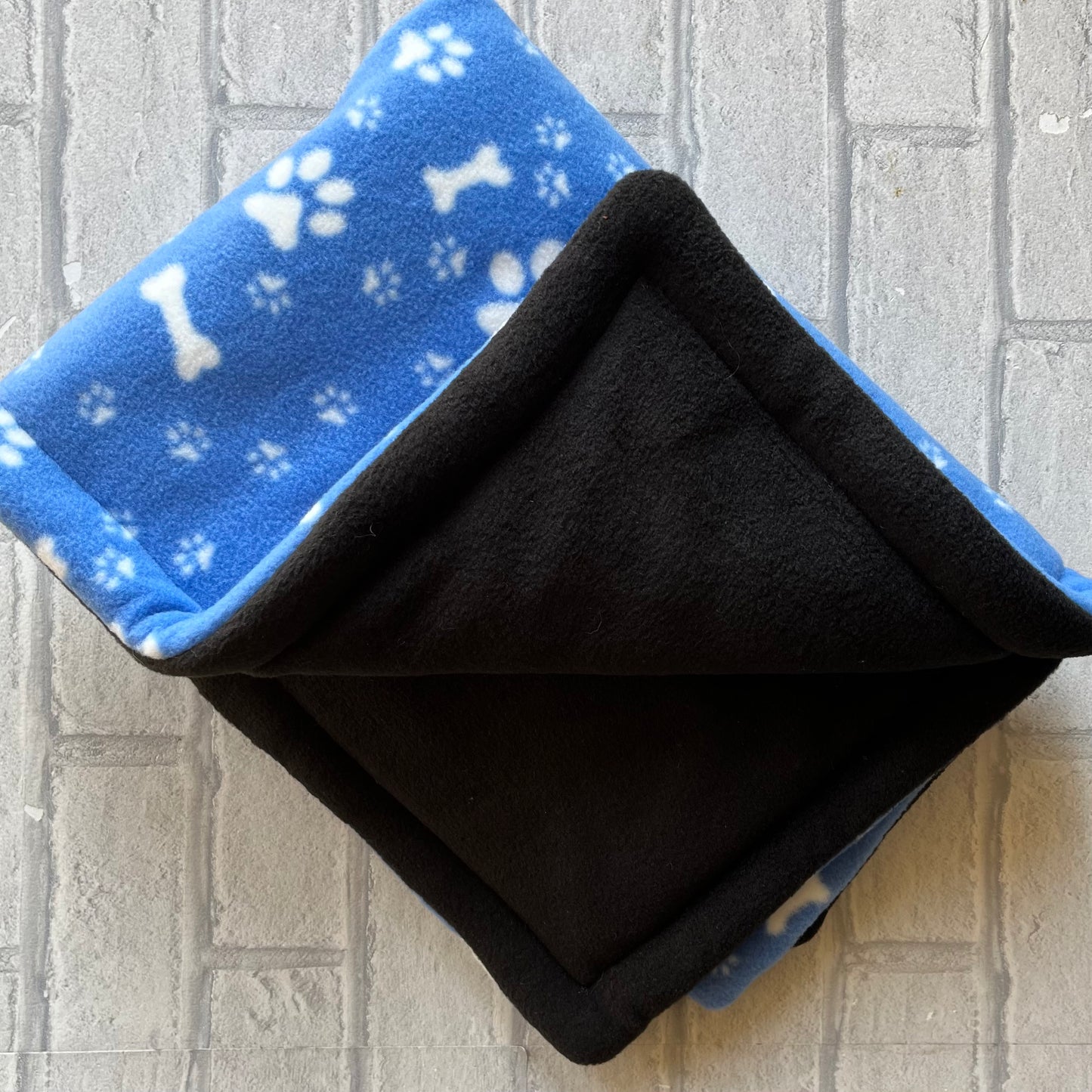 Mina and Frens Dog Blanket