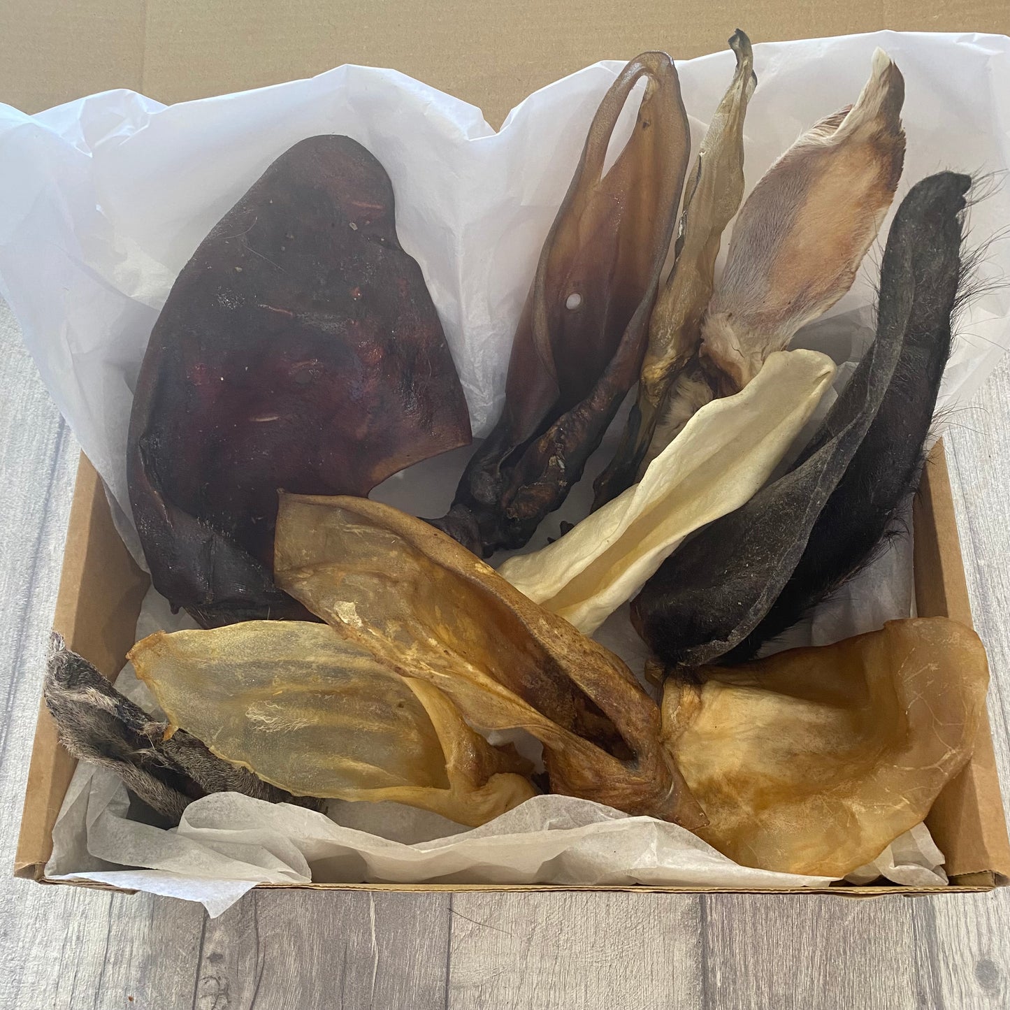 'Ear Ear' Natural Treat Boredom Box