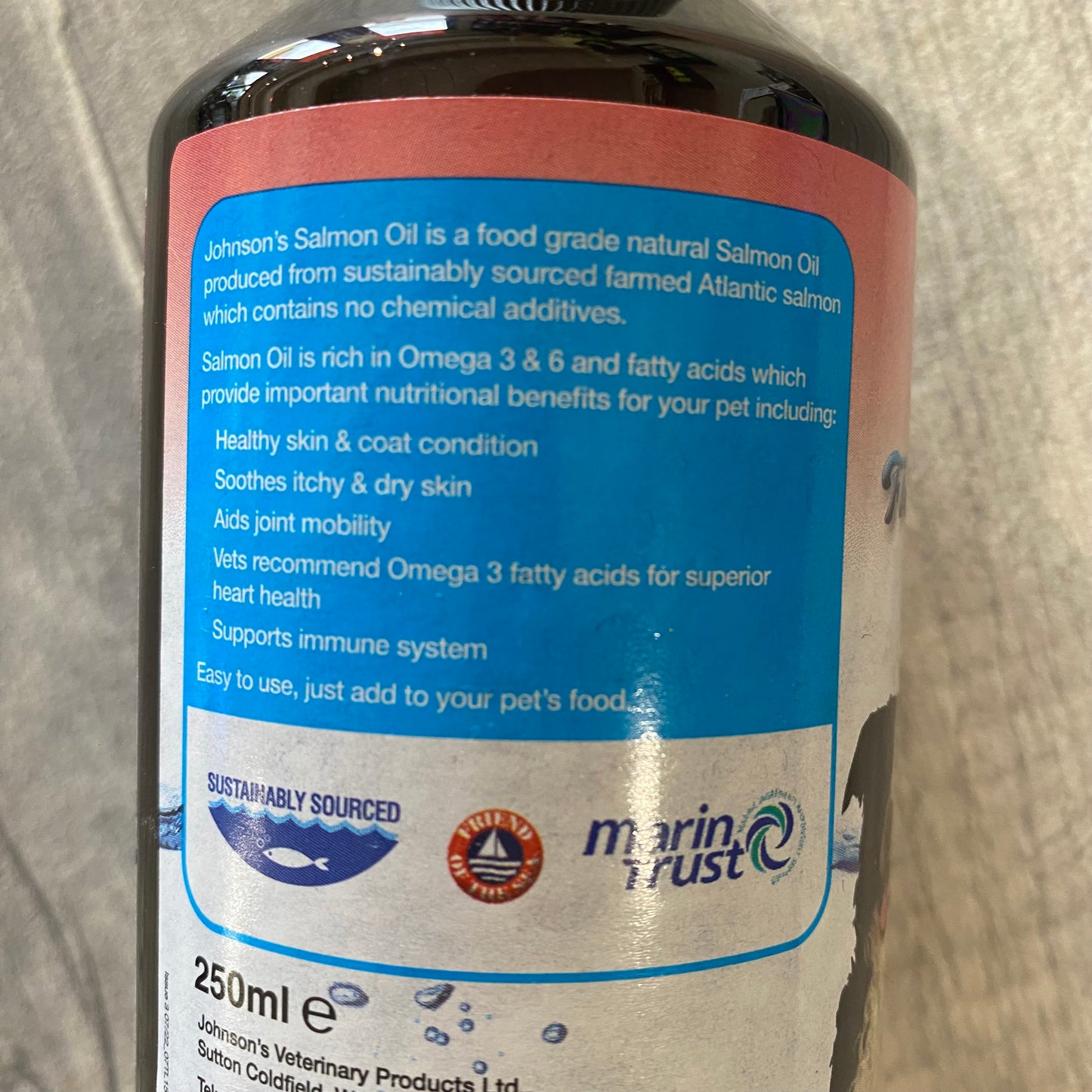 Johnsons Veterinary Salmon Oil 250ml