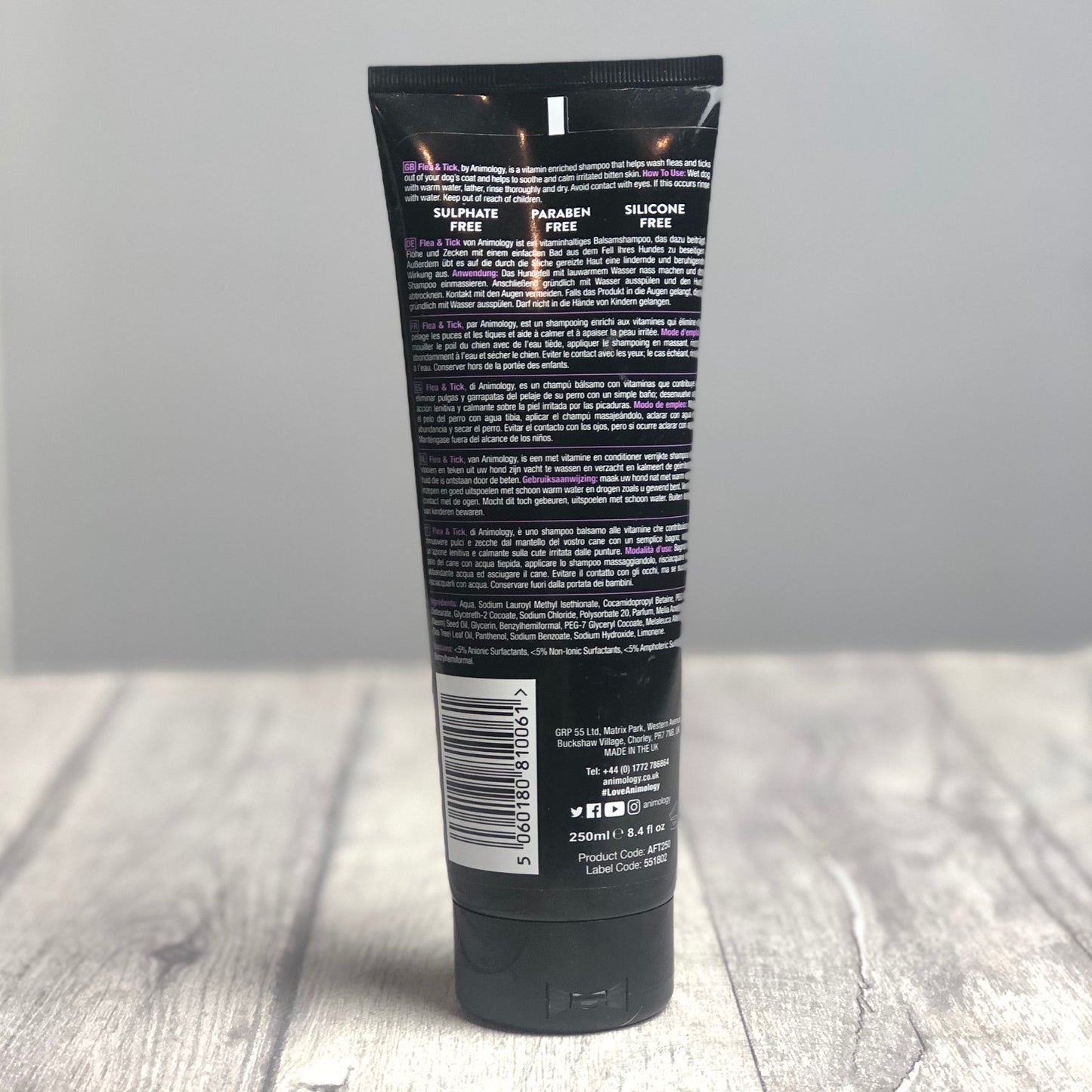 Flea & Tick Dog Shampoo 250ml - Animology