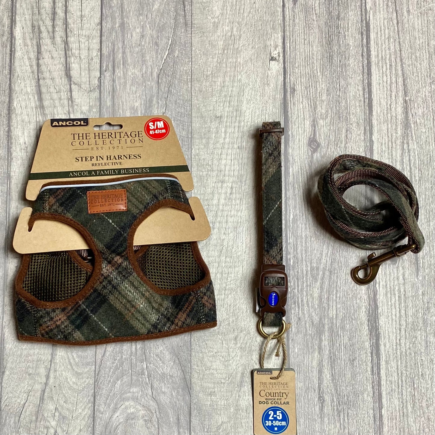 Heritage Collection Country Check Collar