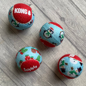 Kong Christmas Squeakair Ball