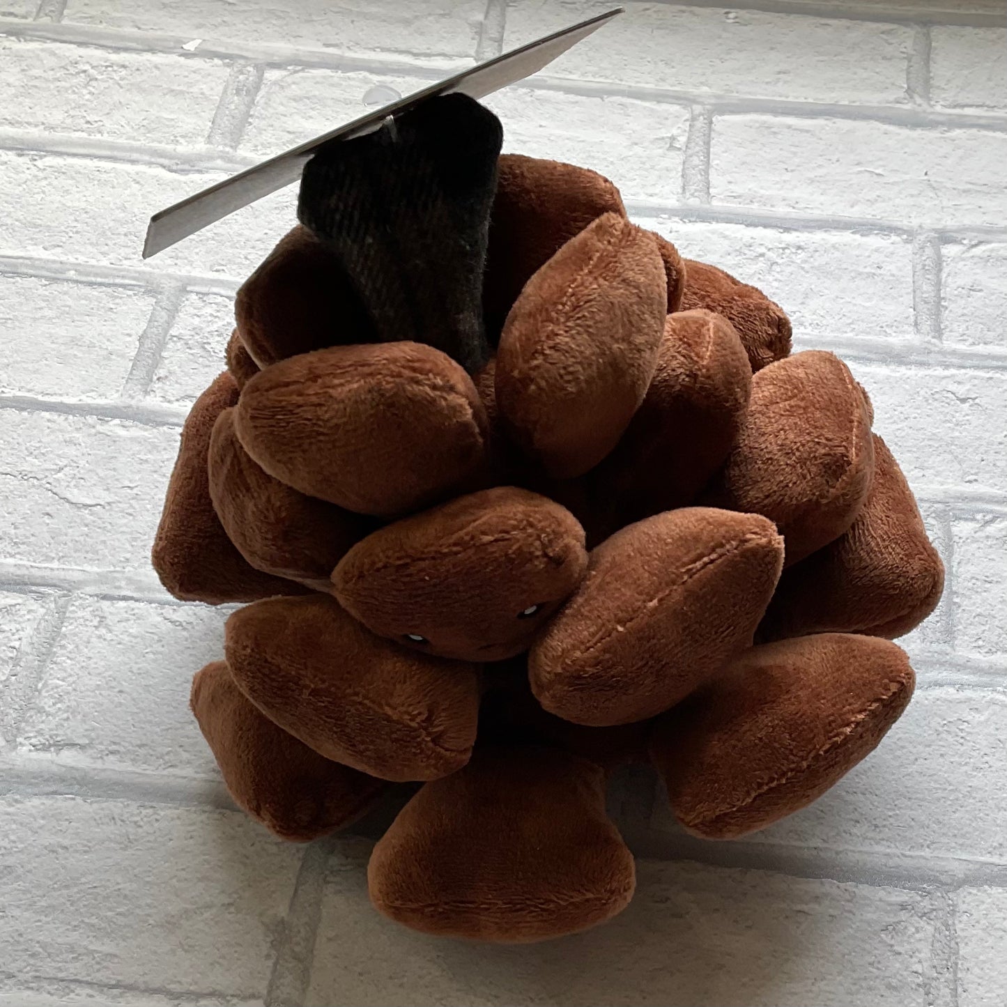 Heritage Collection Peter Pine Cone