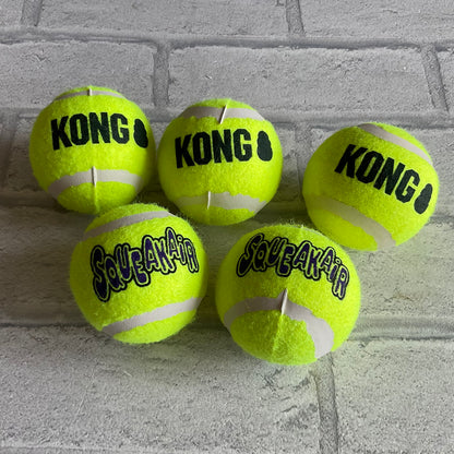 Kong Squeakair Ball