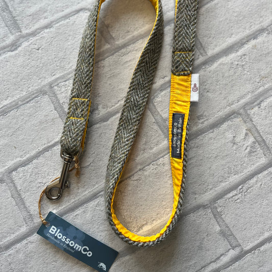 Harris Tweed Lead