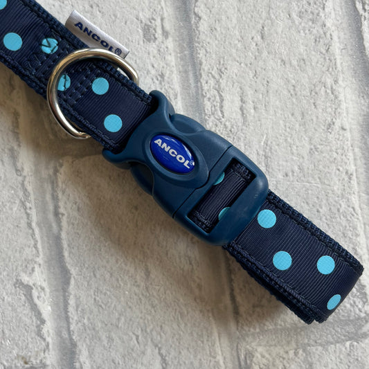 Blue Spot Collar