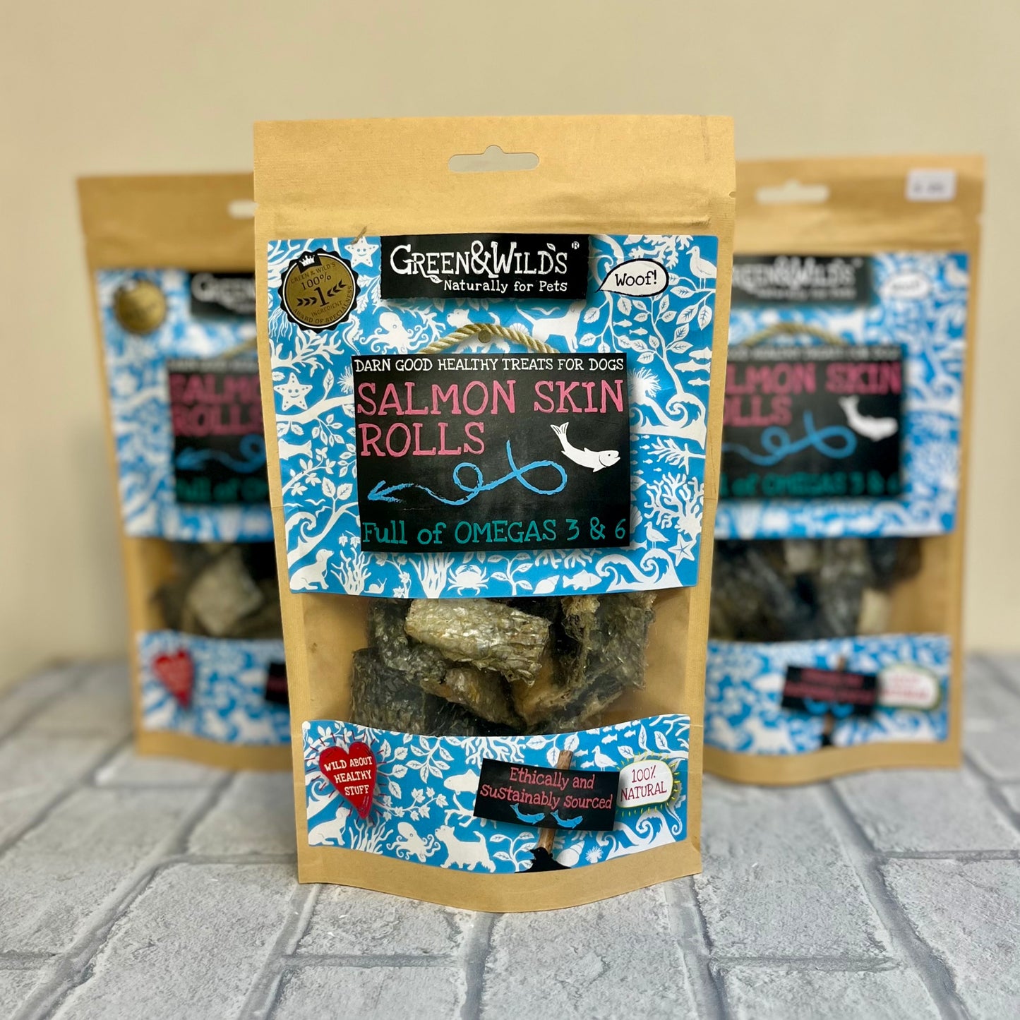 Salmon Skin Rolls 50g - Green and Wilds