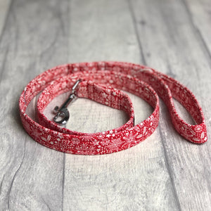 Ditsy Pet Festive Snowflake Lead