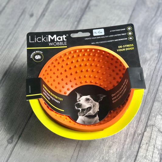 Lickimat Wobble