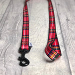 Load image into Gallery viewer, Red Tartan Lead
